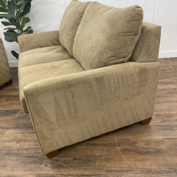 Coffee Brown LazyBoy Loveseat Set - Image 2