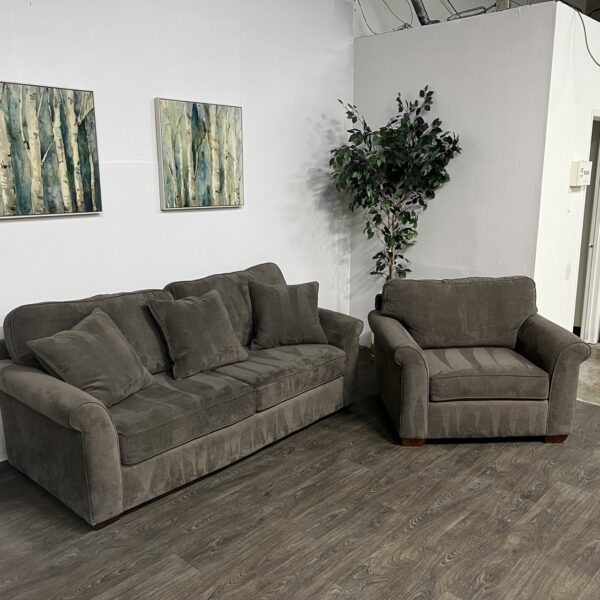 Havertys Gray Sofa & Chair Set - Image 3