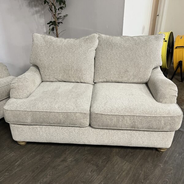 SofaMaster Cream Sofa Set - Image 4