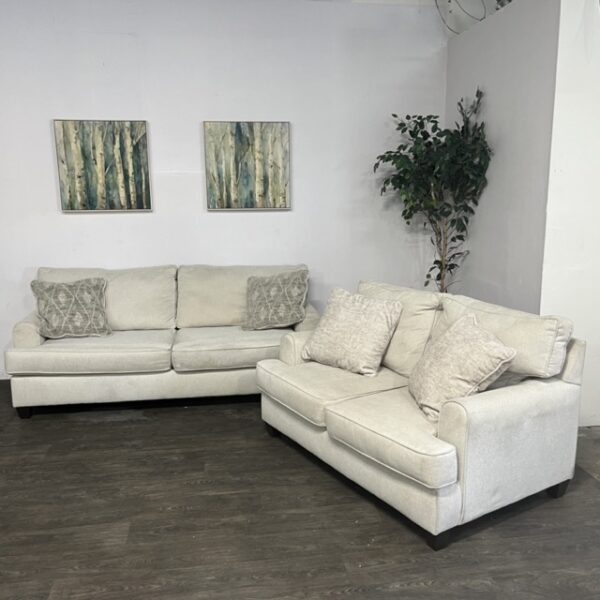 American Furniture Cream Couch Set