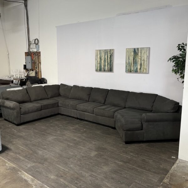 Nebraska 4 Pc Sectional