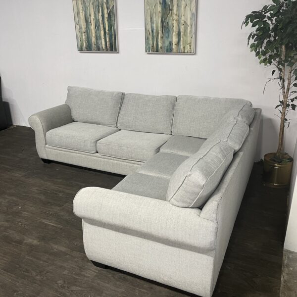 Jonathan Louis 2 Pc Sectional - Image 4