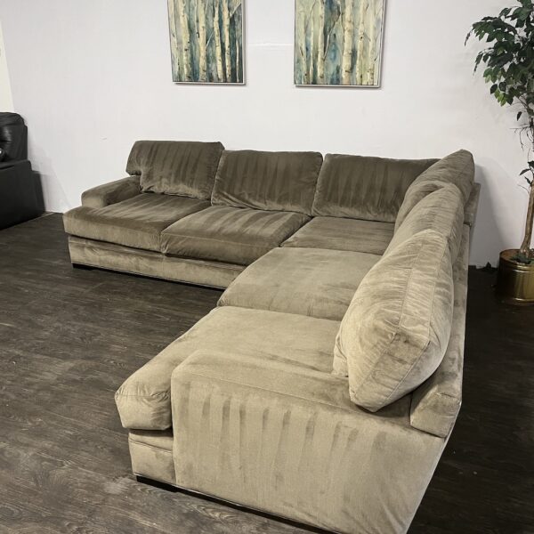 Cindy Crawford 3 Pc Corner Sectional - Image 4