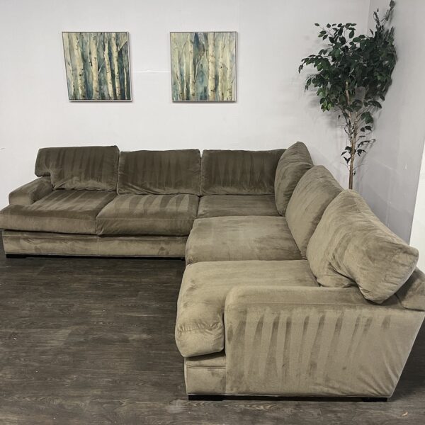 Cindy Crawford 3 Pc Corner Sectional