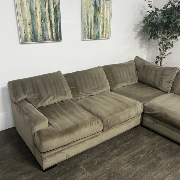 Cindy Crawford 3 Pc Corner Sectional - Image 3