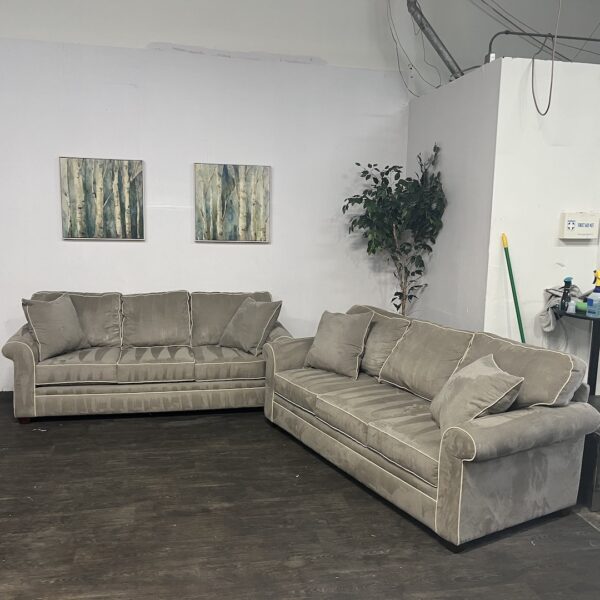 Havertys Matching Gray Sofa Set
