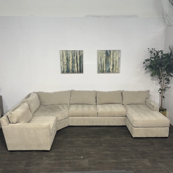 Macy’s 4pc Sectional