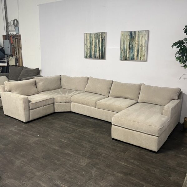 Macy’s 4pc Sectional - Image 2