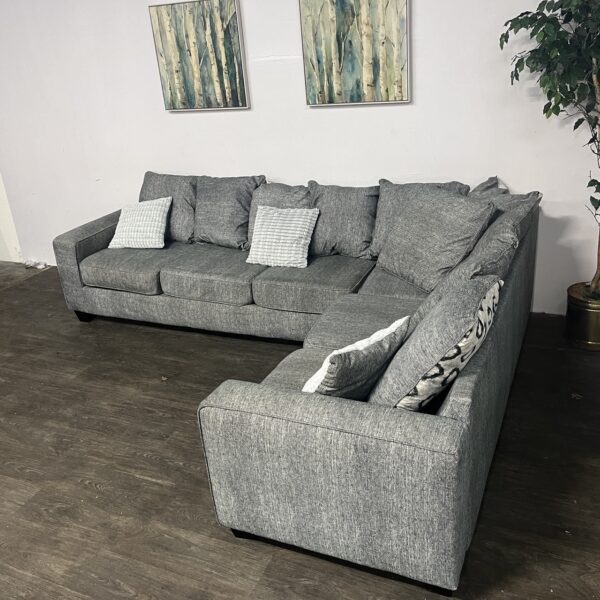 Rooms To Go Gray Corner Sectional - Image 2
