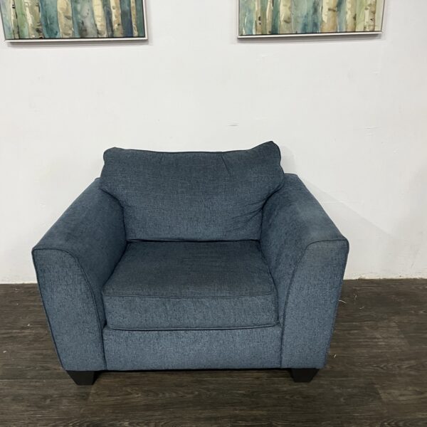 Blue Chair - Image 3