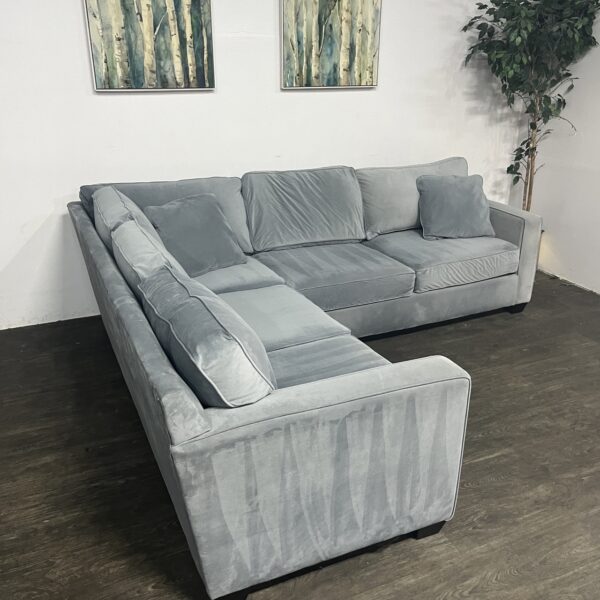 Jonathan Louis Sectional Couch - Image 2