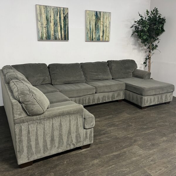 Ashley U Shaped Sectional - Image 3